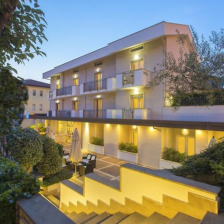 Virgilio Grand Hotel سبرلونغا المظهر الخارجي الصورة