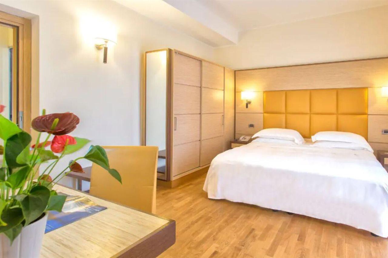 Virgilio Grand Hotel سبرلونغا المظهر الخارجي الصورة
