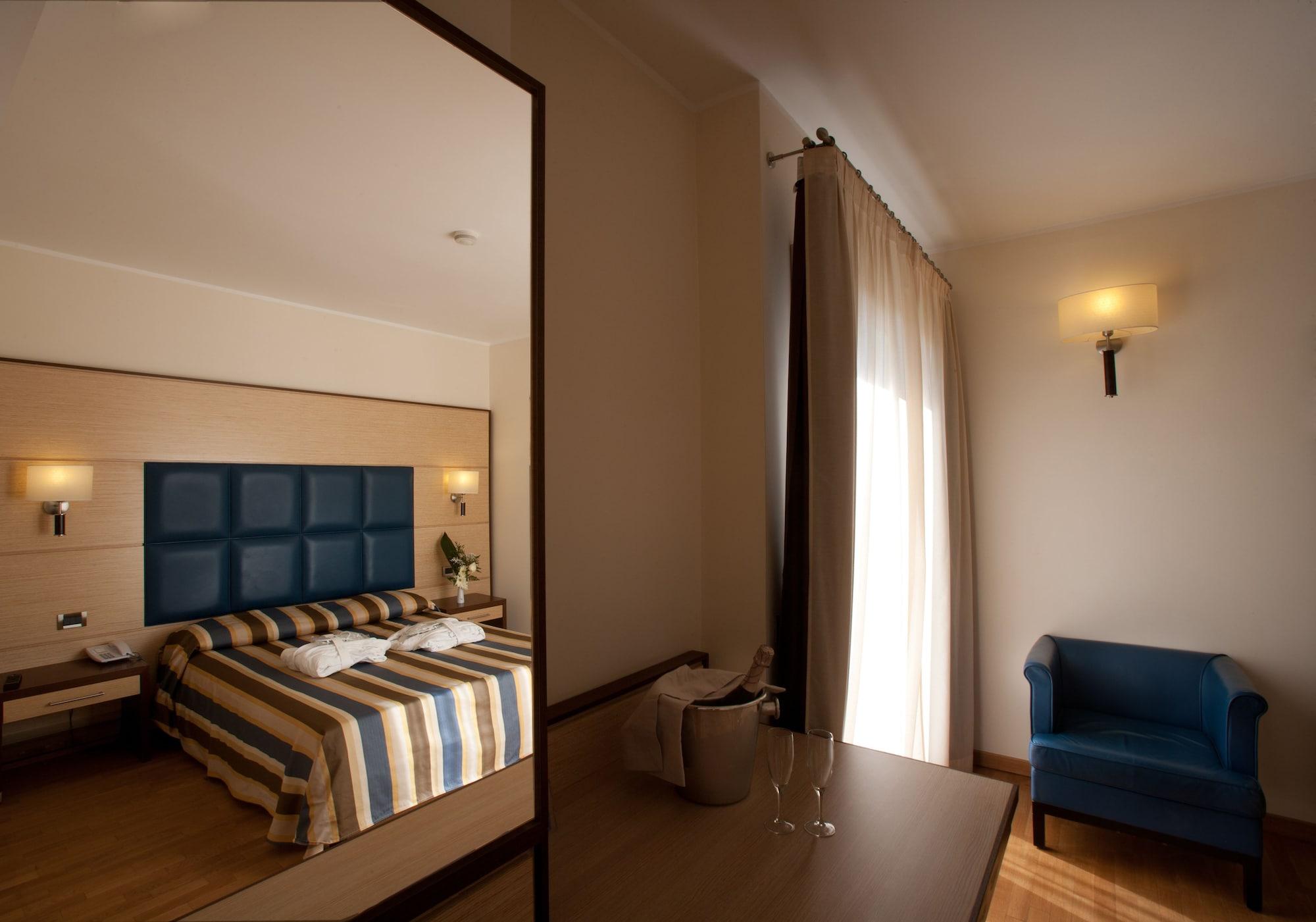 Virgilio Grand Hotel سبرلونغا المظهر الخارجي الصورة