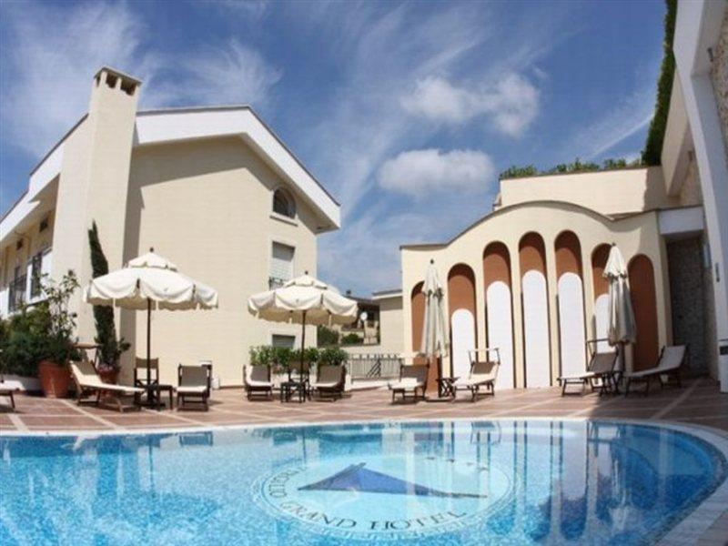 Virgilio Grand Hotel سبرلونغا المظهر الخارجي الصورة