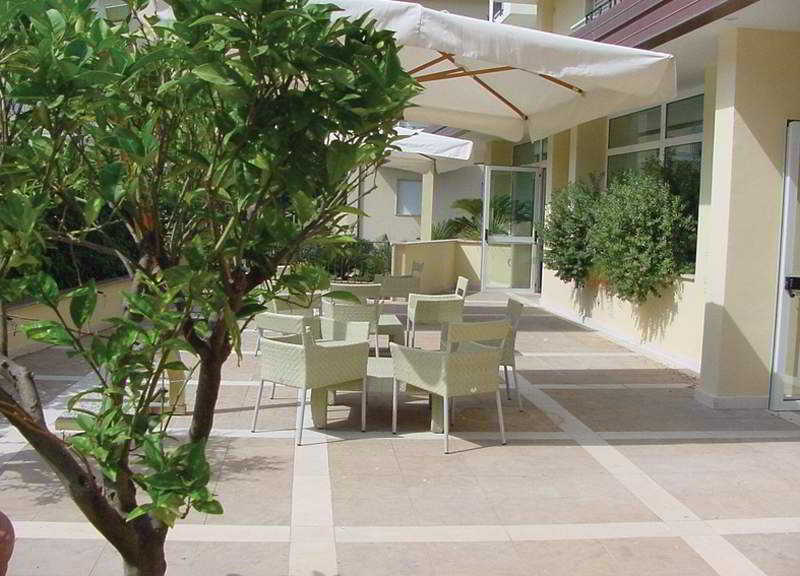 Virgilio Grand Hotel سبرلونغا المظهر الخارجي الصورة