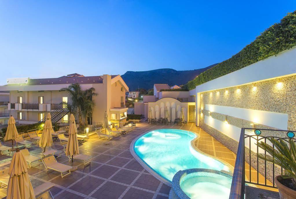 Virgilio Grand Hotel سبرلونغا المظهر الخارجي الصورة