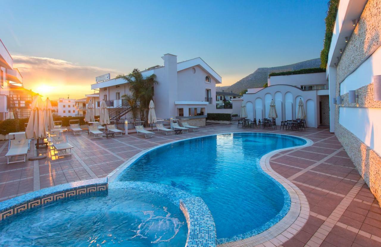 Virgilio Grand Hotel سبرلونغا المظهر الخارجي الصورة